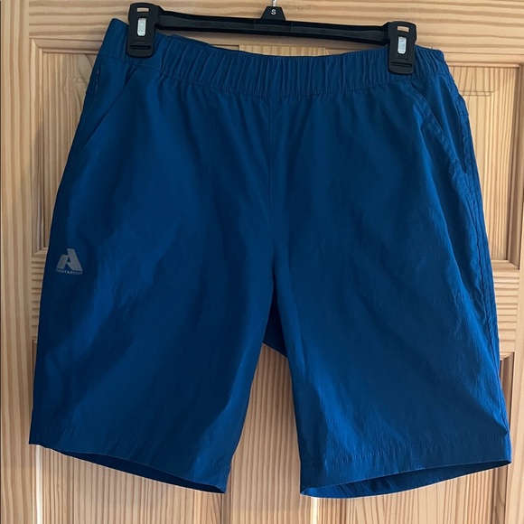 Eddie Bauer First Ascent Blue Shorts Size 8 - Picture 1 of 7